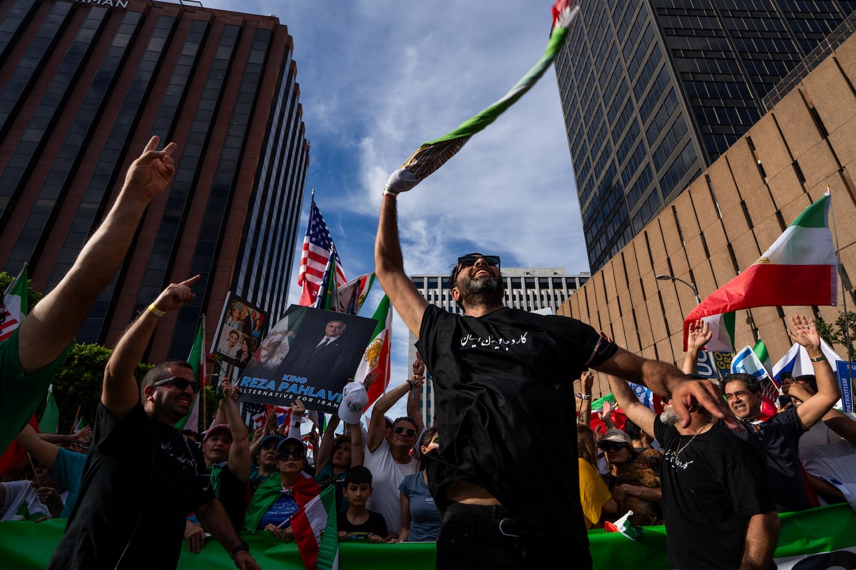 The Iranian community in the US, caught between euphoria and criticism: A political solution is needed'