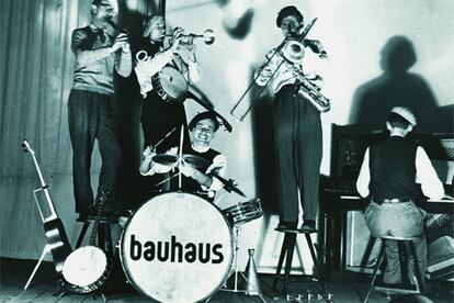 La orquesta de la Bauhaus, formada por los alumnos del taller de música, tocaba en las celebraciones.