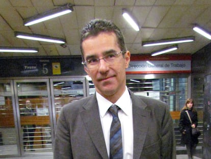 Carlos Koplowitz, tras ser reconocido como hijo del empresario, el 18 de diciembre de 2012 en los juzgados de Madrid.