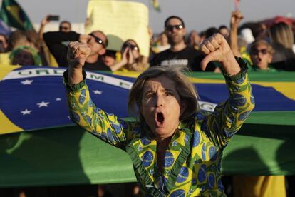 Una protesta en contra de la decisión del Supremo que derivó a la liberación de Lula.