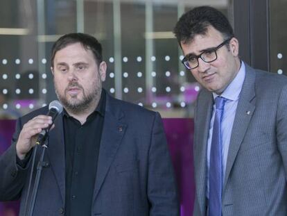 Oriol Junqueras i Lluis Salvadó, a Barcelona l'abril passat.