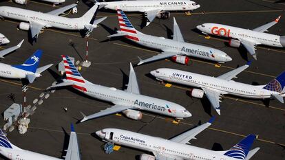 Aviões 737 Max de diferentes companhias aéreas estacionados nas instalações da Boeing em Seattle (Washington, EUA).