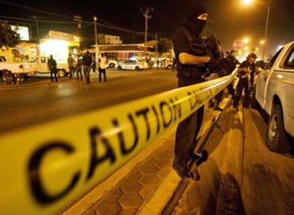 La policía investiga un tiroteo en la ciudad de Rosarito (al sur de Tijuana)
