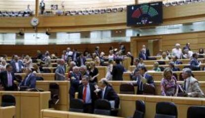 Vista del pleno de Senado en el momento de la aprobación de los objetivos de déficit para el período 2013-2015 y el límite de gasto no financiero del presupuesto del Estado para 2013. EFE/Archivo