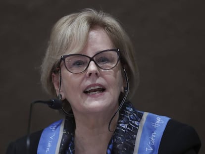 A presidenta do TSE, Rosa Weber, durante coletiva de imprensa neste domingo.