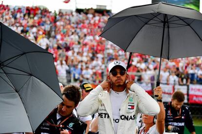 El piloto de Mercedes Lewis Hamilton durante el GP húngaro de Fórmula 1.