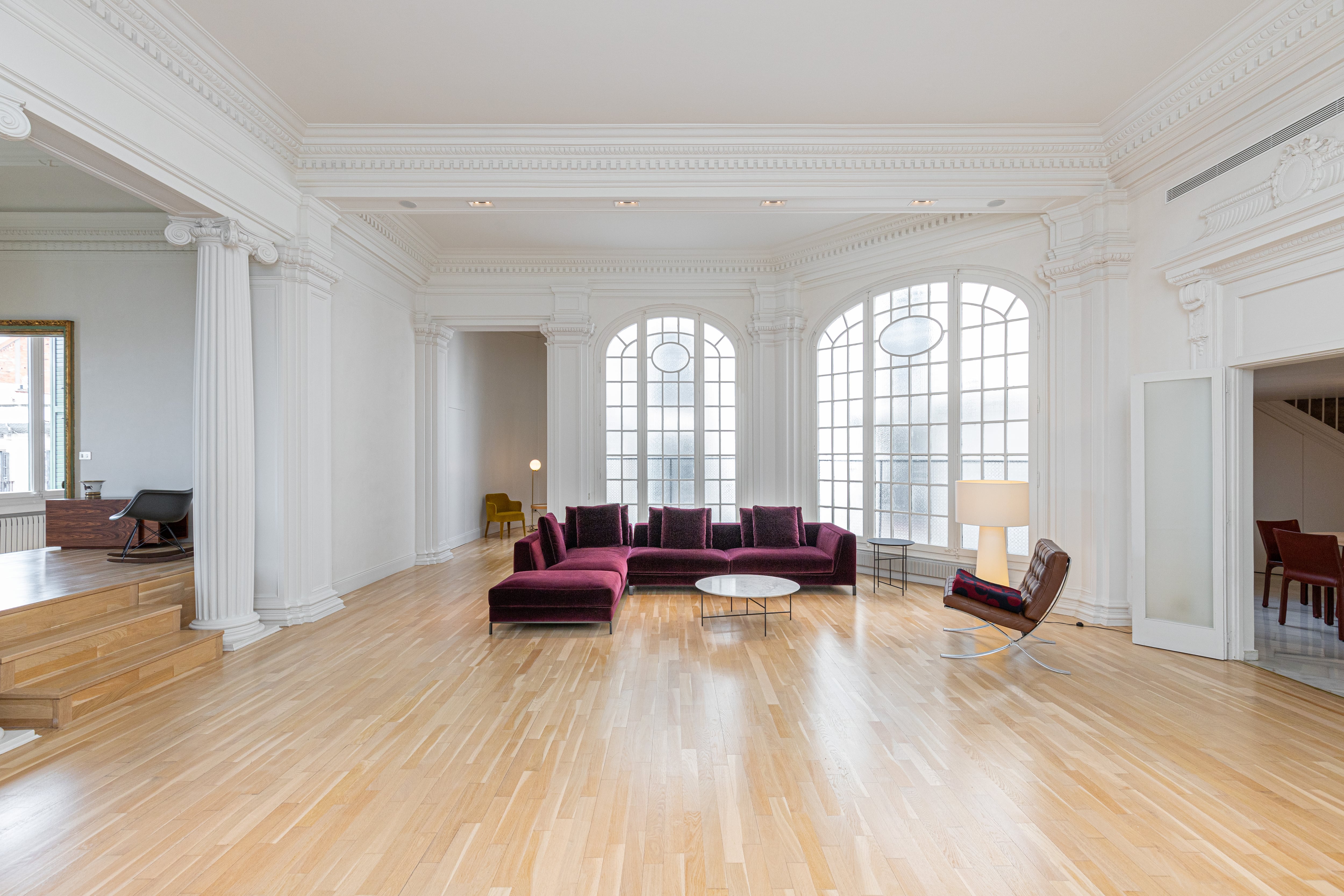 Tre case della settimana: refugio artistico nel paesaggio rondeño per 2,4 milioni