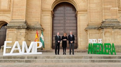 Rodríguez Villalobos, Susana Díaz y Fernández de Moya, en Antequera.