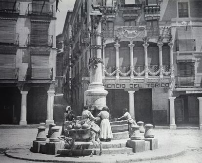 Plaza del Torico, en 1915.
