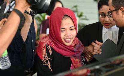 La indonesia Siti Aisyah tras conocer que quedará en libertad.
