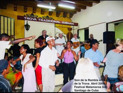 Son de la Rambla en un concert a la Casa de la Trova de Santiago de Cuba en 2009

