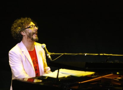 Fito Páez durante un concierto en Madrid en 2019.