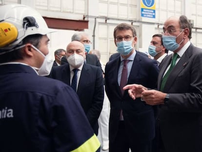 El presidente de la Xunta, Alberto Núñez Feijóo, y el de Iberdrola, Ignacio Galán, hoy en Fene.