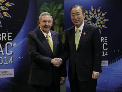 Raúl Castro e o secretario da ONU, Ban Ki Moon.