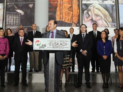 Andoni Ortuzar, durante su intervención delante de la candidatura del PNV por Bizkaia.