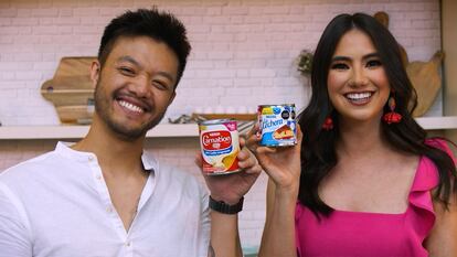 El chef Ismael Zhu, juez y Olga Mariana, conductora.