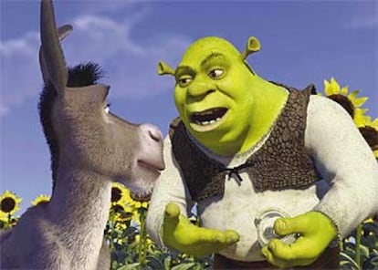 'Shrek 2' se convierte en la película de animación más taquillera de la historia.