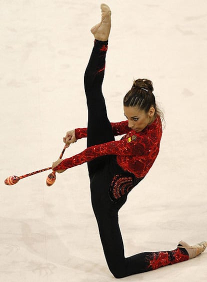 Almudena Cid, en el concurso de mazas.