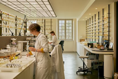 Laboratorio en la primera planta de Les Fontaines Perfumées, en Grasse