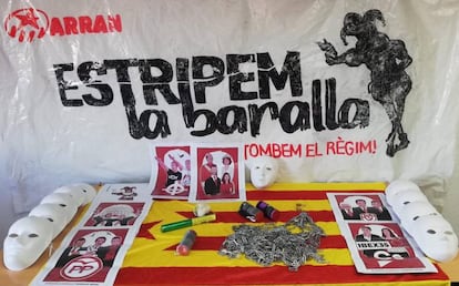 Material incautado por la Policía Nacional tras los desórdenes alrededor del Tribunal Supremo.