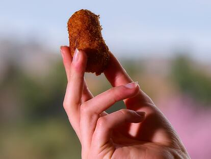 La croqueta finalizada,ganadora del concurso de Madrid Fusión 2020.