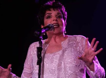 Liza Minnelli, durante su actuación anoche en Marbella.