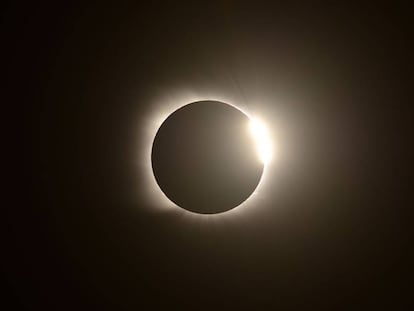El eclipse solar total en el sur de América, en imágenes