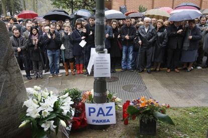 Homenaje que la familia de Inaxio Uria rindió al empresario asesinado por ETA en 2009.