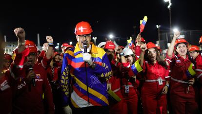 Fotografía cedida por Prensa Miraflores del presidente de Venezuela, Nicolás Maduro, durante un acto de Gobierno en Maracaibo.