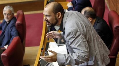 El diputado socialista Josep Moreno, durante el debate de este miércoles en las Cortes Valencianas.