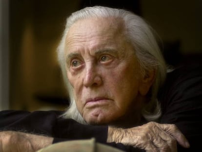 Kirk Douglas, en noviembre de 2001.