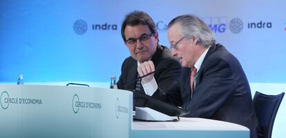 El presidente de la Generalitat, Artur Mas, junto al presidente del Círculo de Economía, el exministro Josep Piqué, en la reunión de este organismo en Sitges.