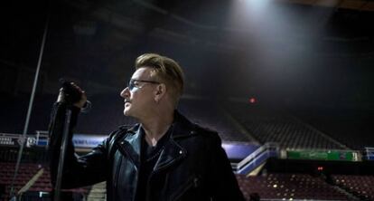 Bono ensayando en Vancouver el pasado mayo.