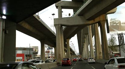 Tramo del Viaducto Bicentenario en el Estado de México, operado por OHL.