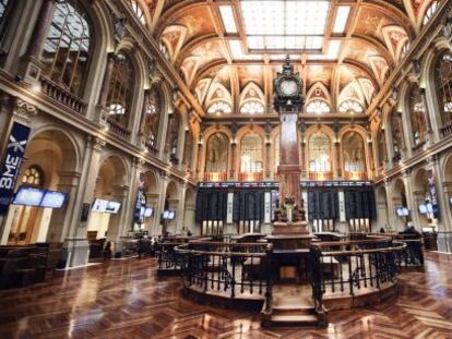 Patio de operaciones de la Bolsa de Madrid.