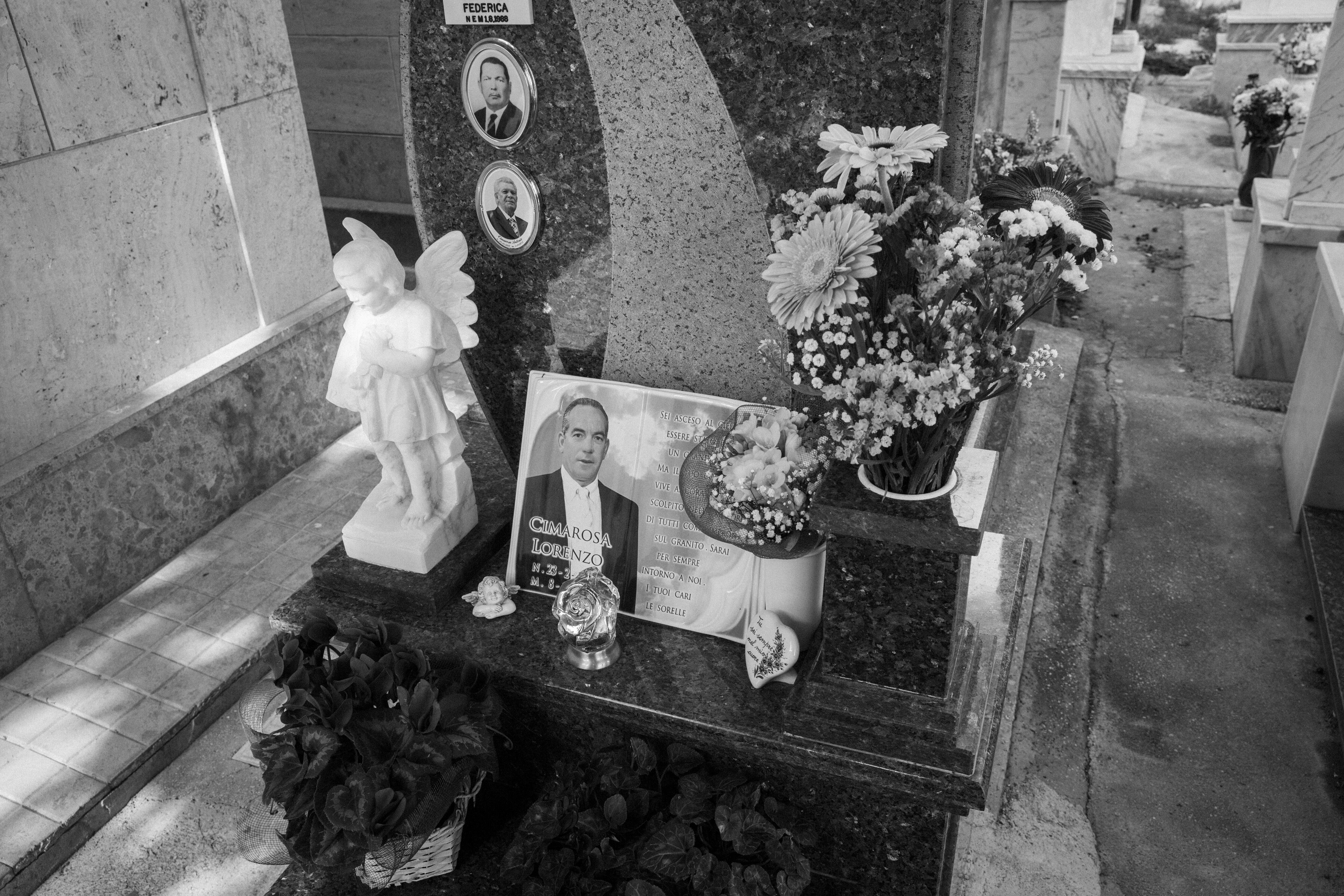 Tumba de Lorenzo Cimarosa, en el cementerio de Castelvetrano (Sicilia).