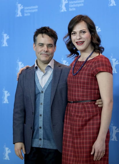 Sebastián Lelio e Daniela Vega, na apresentação de 'Uma Mulher Fantástica' em Berlim.