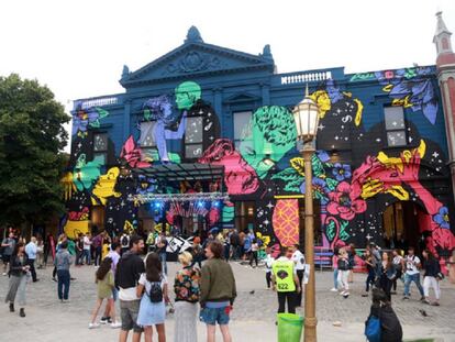 Asistentes a la reinauguración del Centro Cultural Recoleta, en Buenos Aires.