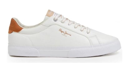 Estas zapatillas blancas Pepe Jeans para mujer son ideales para mujeres con estilo clásico.