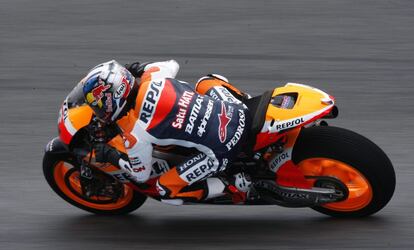 El piloto español Dani Pedrosa durante los entrenamientos libres de MotoGP en Jerez.