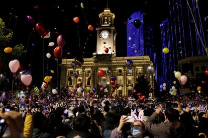 Celebraciones de año nuevo en Wuhan, donde se produjeron los primeros casos de covid-19.