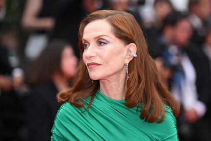 La actriz Isabelle Huppert, de 69 años, sobre la alfombra roja del recién celebrado Festival de Cannes.
