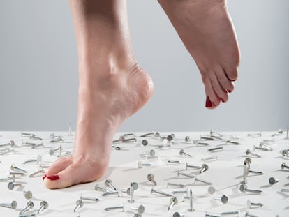 Esguinces, torceduras y fracturas: así se destroza un tobillo a base de malos pasos y zapatos sueltos