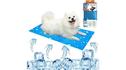 Detalle de la cama refrescante para perros BSOMAM con tela exterior impermeable.