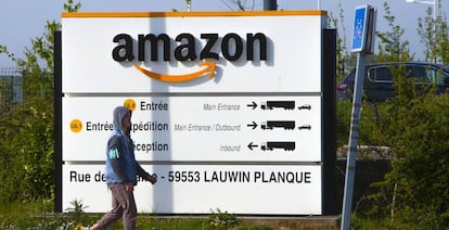 Almacén de Amazon en Douai, al norte de Francia, el 16 de abril.