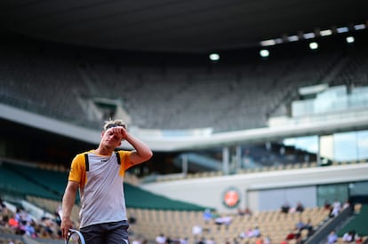 Davidovich, este martes durante el partido contra Zverev en la central de París.