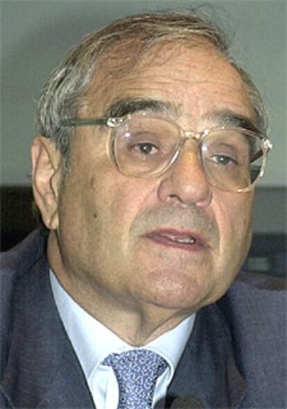 Rodolfo Martín Villa.