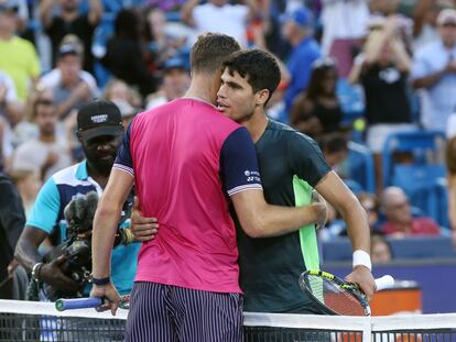 Carlos Alcaraz derrota en semifinales a Hubert Hurkacz y pasa a la final del Masters de Cincinnati