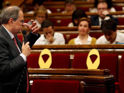 El presidente de la Generalitat, Quim Torra, durante la sesión de control al Govern en el pleno del Parlament.