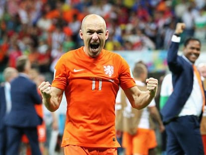 Robben celebra la victoria ante Costa Rica.